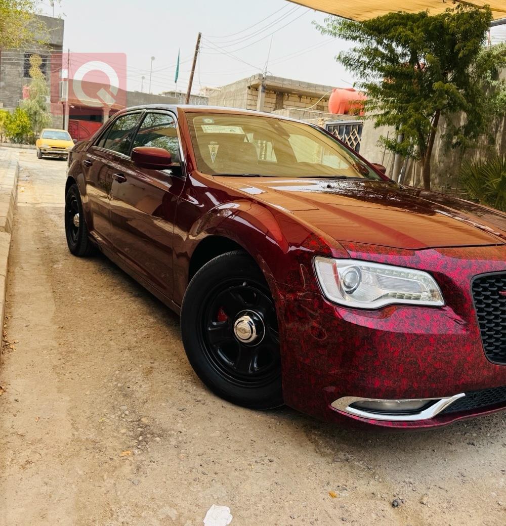 كرايسلر 300